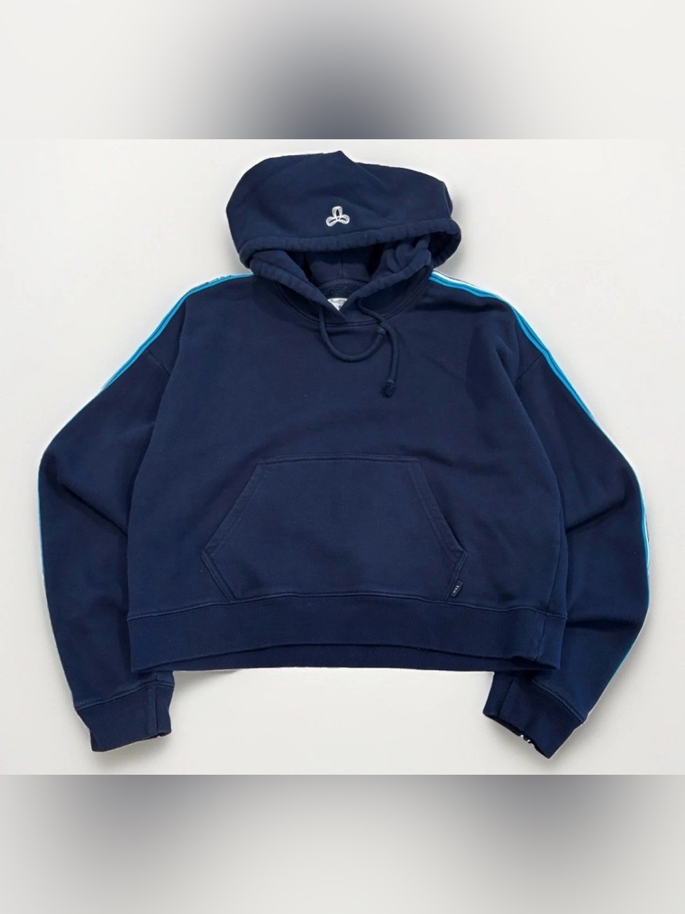 Aritzia TNA Cropped Hoodie Navy Blue Size X-Small Preppy School Sweatshirt